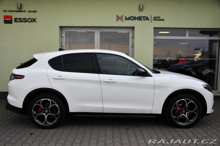 Alfa Romeo Stelvio VELOCE Q4 1M ZÁRUKA 2024