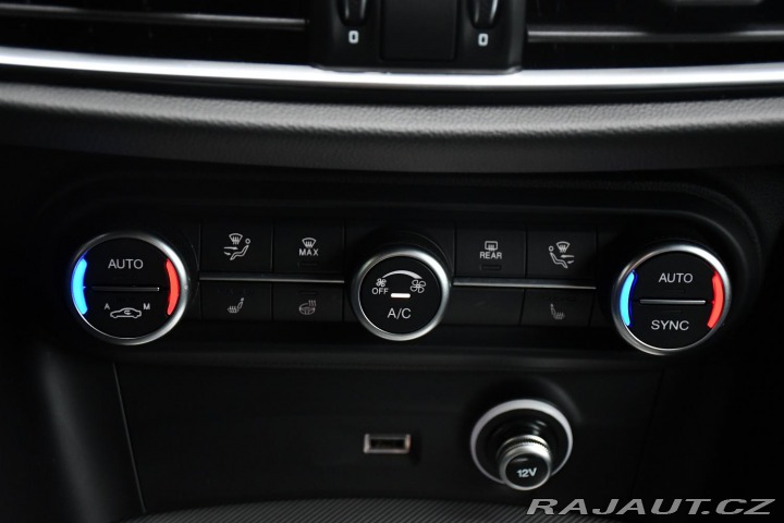 Alfa Romeo Stelvio VELOCE Q4 1M ZÁRUKA 2024