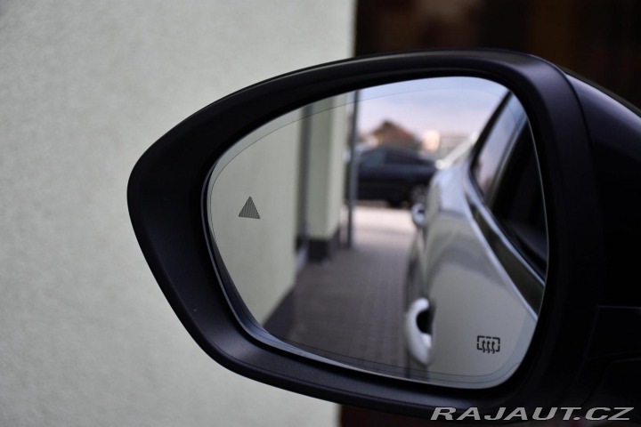 Alfa Romeo Stelvio VELOCE Q4 1M ZÁRUKA 2024