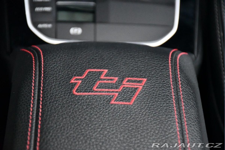 BMW 1 128ti M-SPORT Zadáno 2021