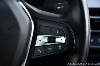 BMW 2 218d TAŽNÉ HUD ČR 1M 2021
