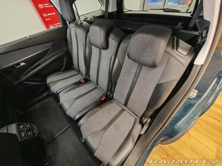 Peugeot 5008 automat , 7míst , 1,5Hdi 2019