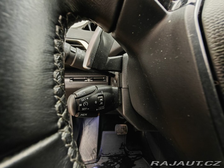 Peugeot 5008 automat , 7míst , 1,5Hdi 2019