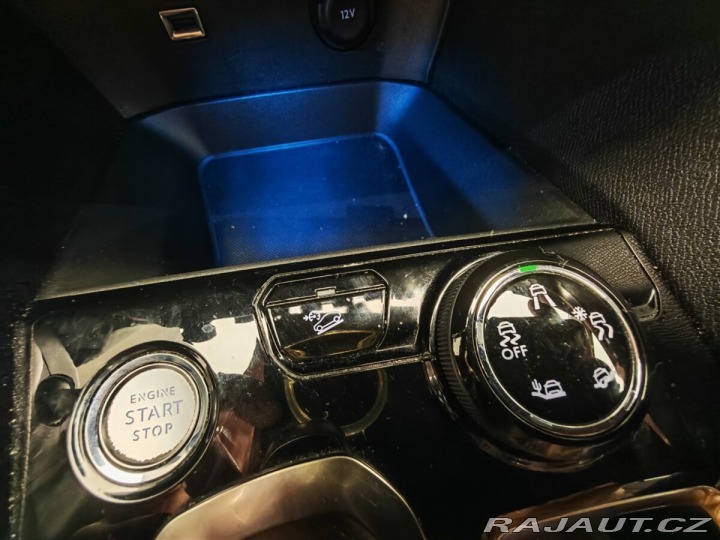 Peugeot 5008 automat , 7míst , 1,5Hdi 2019