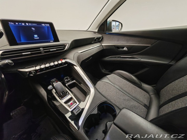 Peugeot 5008 automat , 7míst , 1,5Hdi 2019