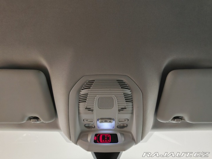 Peugeot 5008 automat , 7míst , 1,5Hdi 2019