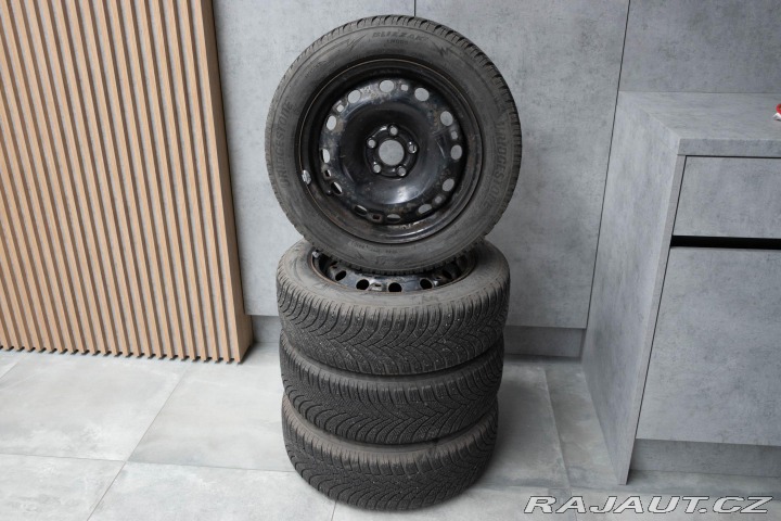 Škoda Rapid 1.2 TSI 63kW *ČR 1. MAJIT 2014