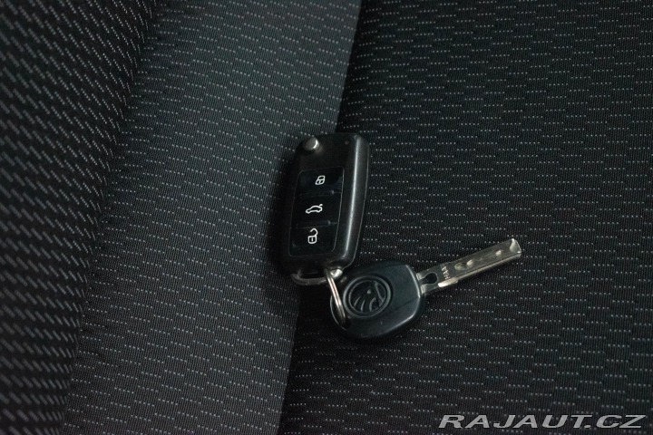 Škoda Rapid 1.2 TSI 63kW *ČR 1. MAJIT 2014