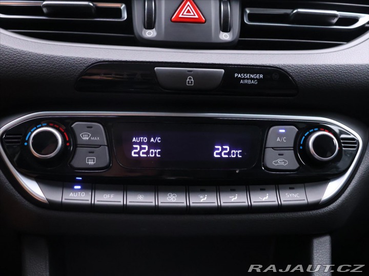 Hyundai i30 1,0 T-GDI 88kW Smart CZ D 2022