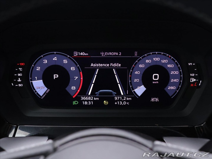 Audi A3 1,5 TSI 110kW S-LINE LED 2024