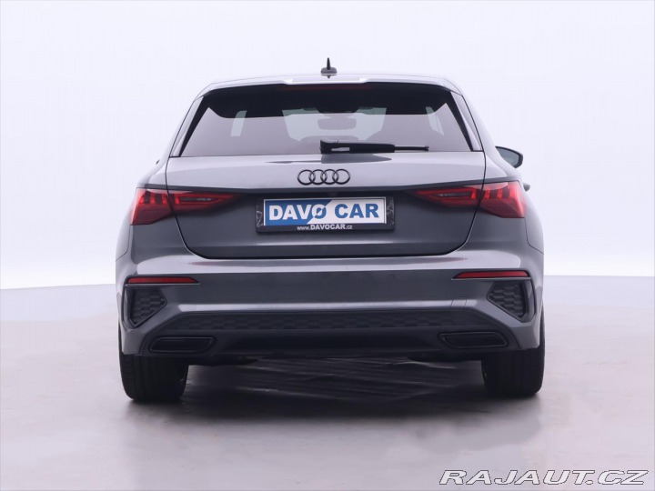 Audi A3 1,5 TSI 110kW S-LINE LED 2024