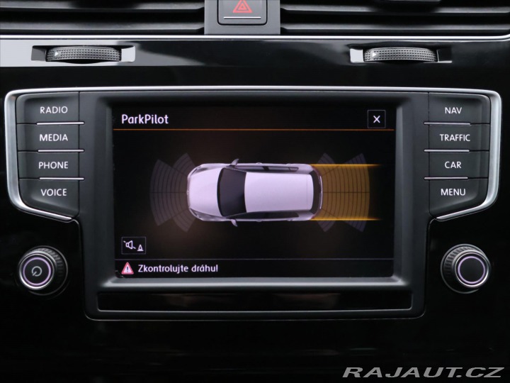 Volkswagen Golf 1,6 TDi 81kW Allstar Navi 2016