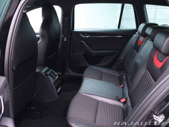 Škoda Octavia 2,0 TSI 162kW Navi Xenon 2013