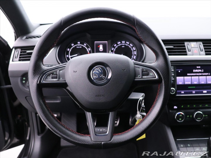 Škoda Octavia 2,0 TSI 162kW Navi Xenon 2013