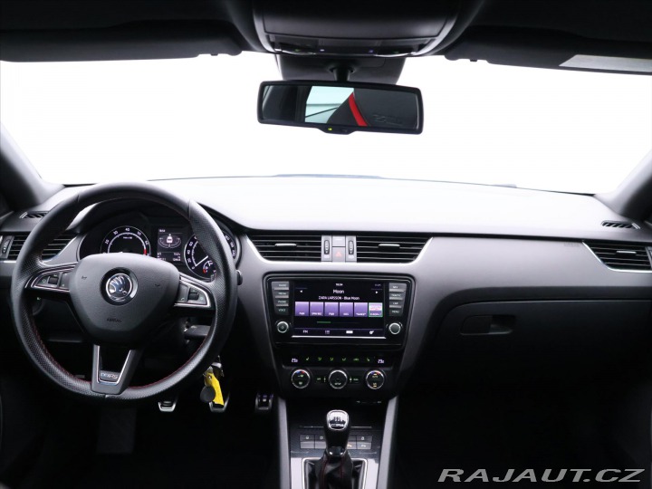 Škoda Octavia 2,0 TSI 162kW Navi Xenon 2013