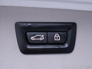 BMW 3 3,0 330d 190kW Sport M-Pa 2012