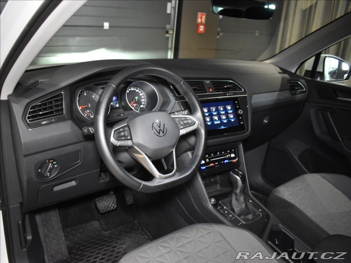 Volkswagen Tiguan 2,0 LIFE Adapt,Bezklíč 2021