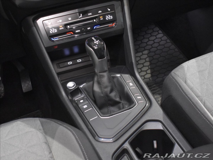 Volkswagen Tiguan 2,0 LIFE Adapt,Bezklíč 2021
