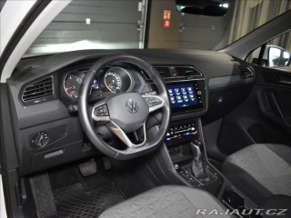Volkswagen Tiguan 2,0 LIFE Adapt,Bezklíč 2021