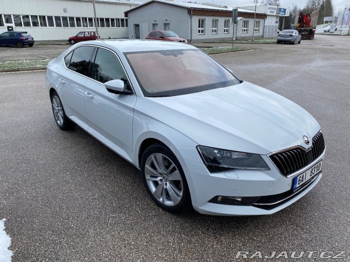 Škoda Superb 140 kw DSG Style plus 2017