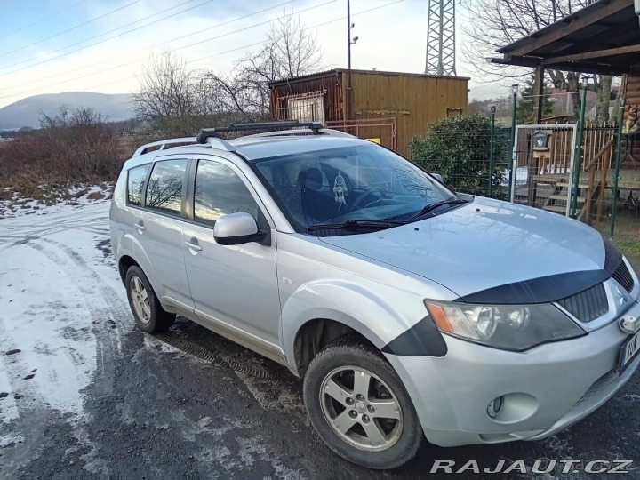 Mitsubishi Outlander 2,2 2009