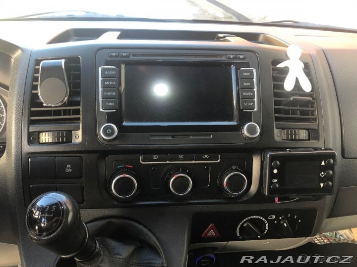 Volkswagen Transporter 2,0 6mist +postel 2010