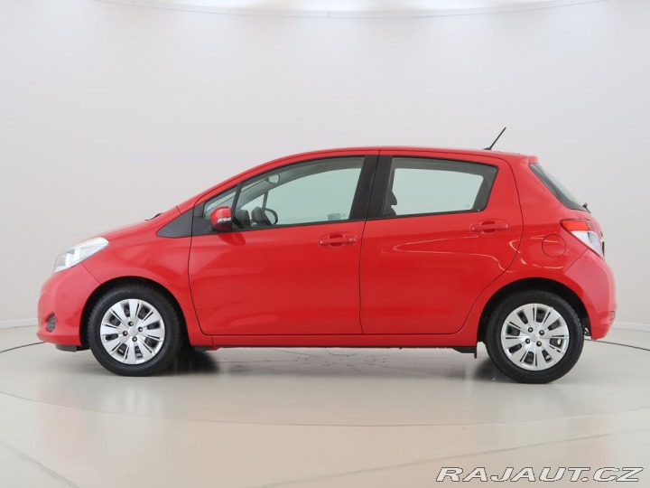 Toyota Yaris 1.0VVT-i,1Maj,Manuál,Acti 2012
