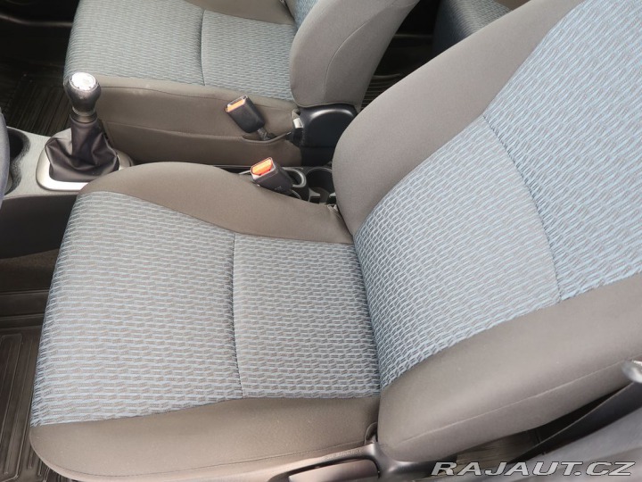 Toyota Yaris 1.0VVT-i,1Maj,Manuál,Acti 2012