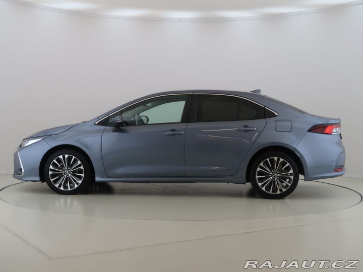 Toyota Corolla 1.8Hybrid,1Maj,CZ,Style 2023
