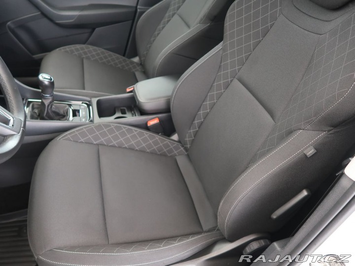 Škoda Karoq 1.0TSI,CZ,Tažné,Ambition 2019