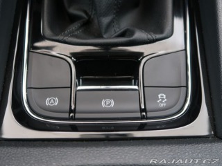 Škoda Karoq 1.0TSI,CZ,Tažné,Ambition 2019