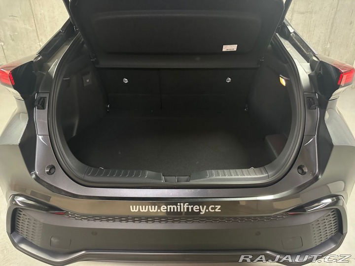 Toyota C-HR Executive 2.0 Plug-in Hyb 2024