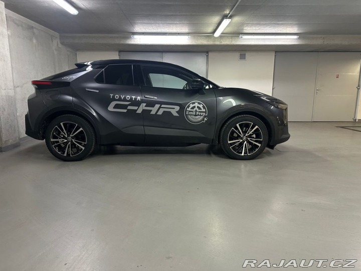 Toyota C-HR Executive 2.0 Plug-in Hyb 2025