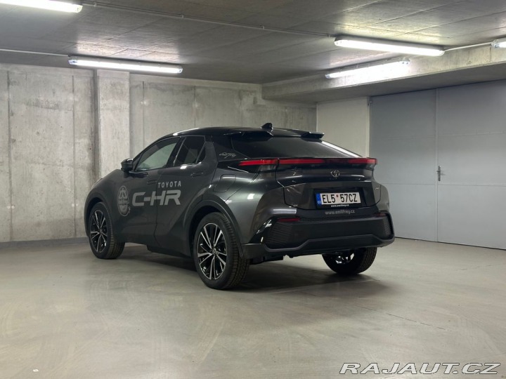 Toyota C-HR Executive 2.0 Plug-in Hyb 2025