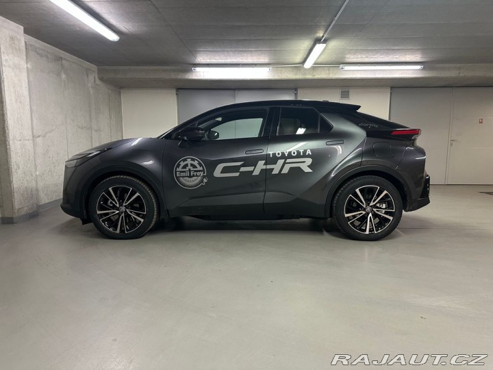 Toyota C-HR Executive 2.0 Plug-in Hyb 2025
