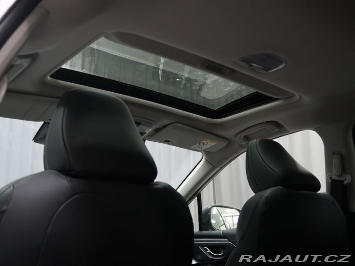 Subaru Impreza 4X4 Executive. Předváděcí 2025