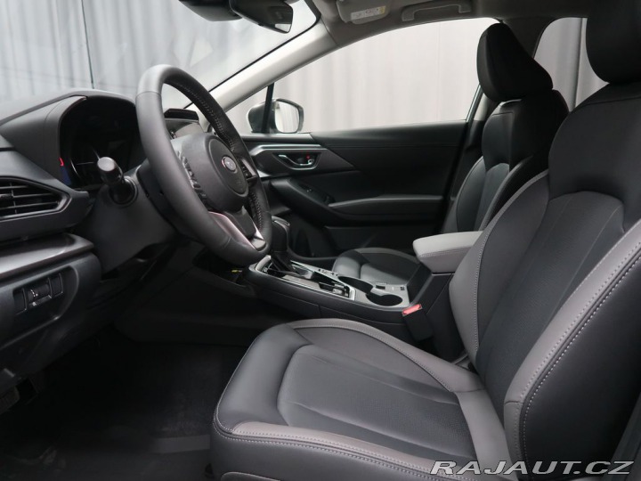 Subaru Impreza 4X4 Executive. Předváděcí 2025