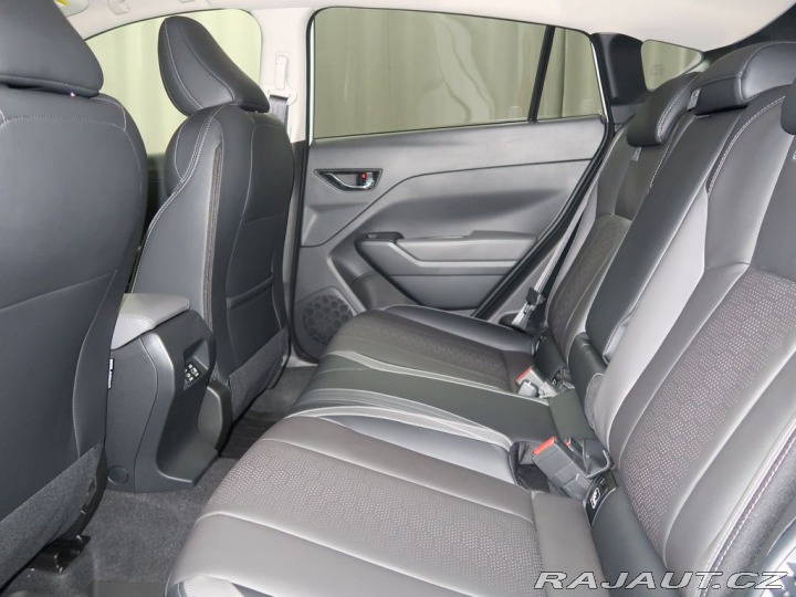 Subaru Impreza 4X4 Executive. Předváděcí 2025