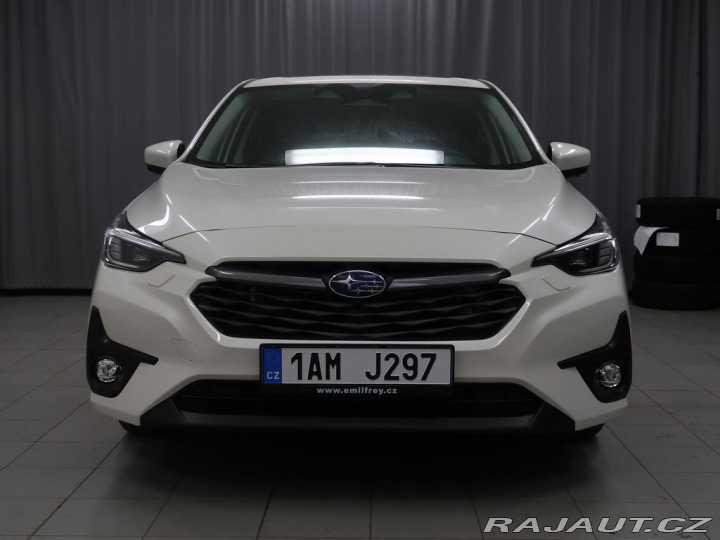 Subaru Impreza 4X4 Executive. Předváděcí 2025