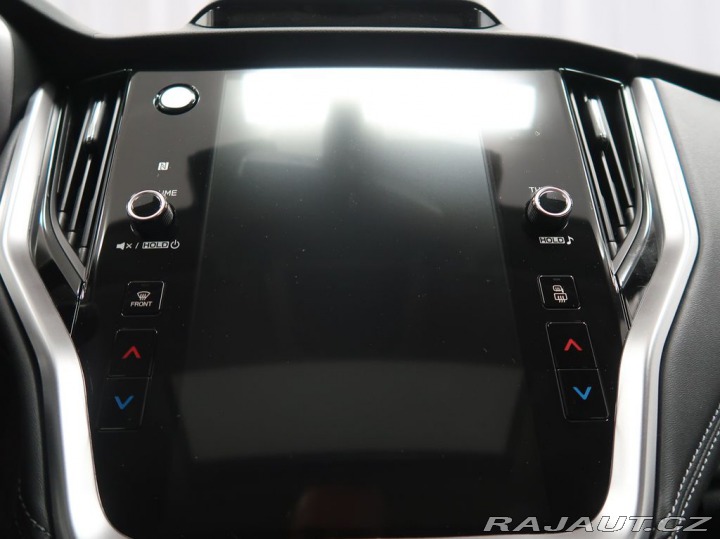 Subaru Outback 4X4 Touring + černá kůže 2025