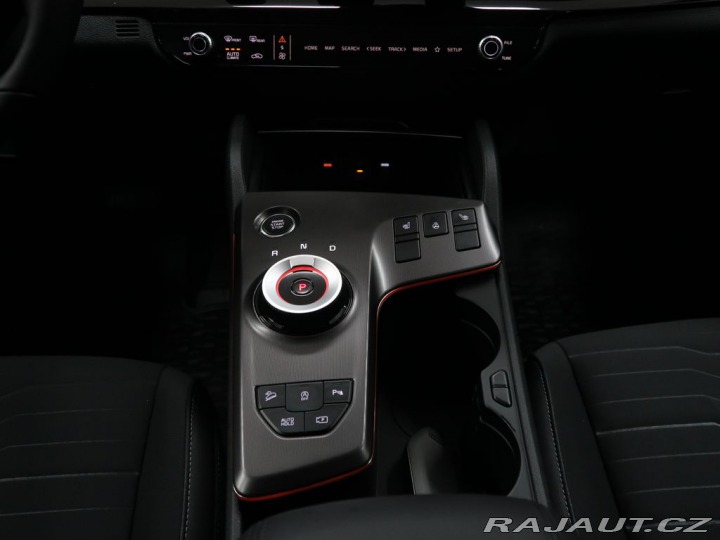 Kia Sportage TOP 4x2 - K odběru IHNED 2026