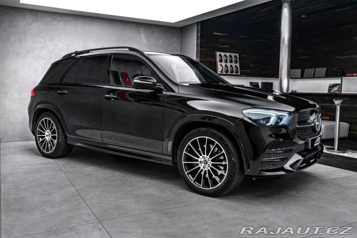 Mercedes-Benz GLE d 4M AMG LED PANO 360 2023