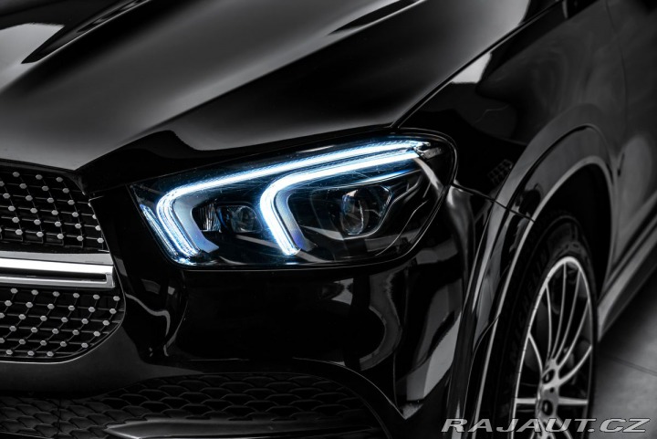 Mercedes-Benz GLE d 4M AMG LED PANO 360 1800