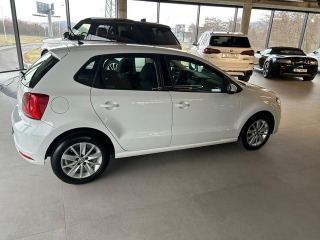 Volkswagen Polo 2016