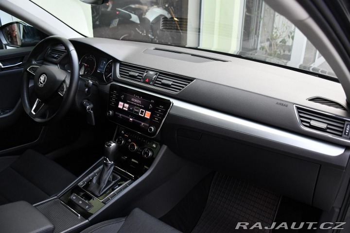 Škoda Superb 2.0TDi DSG CARPLAY ČR 2019