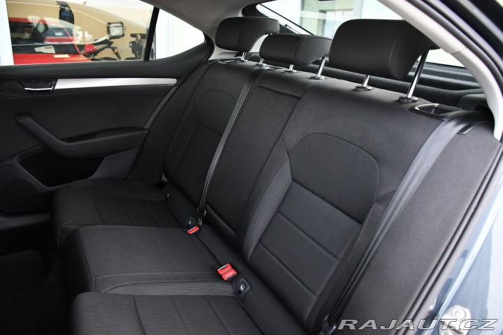 Škoda Superb 2.0TDi DSG CARPLAY ČR 2019