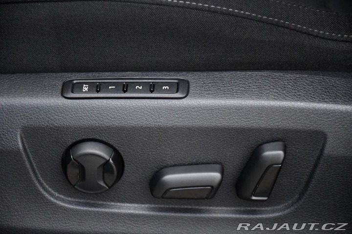 Škoda Superb 2.0TDi DSG CARPLAY ČR 2019