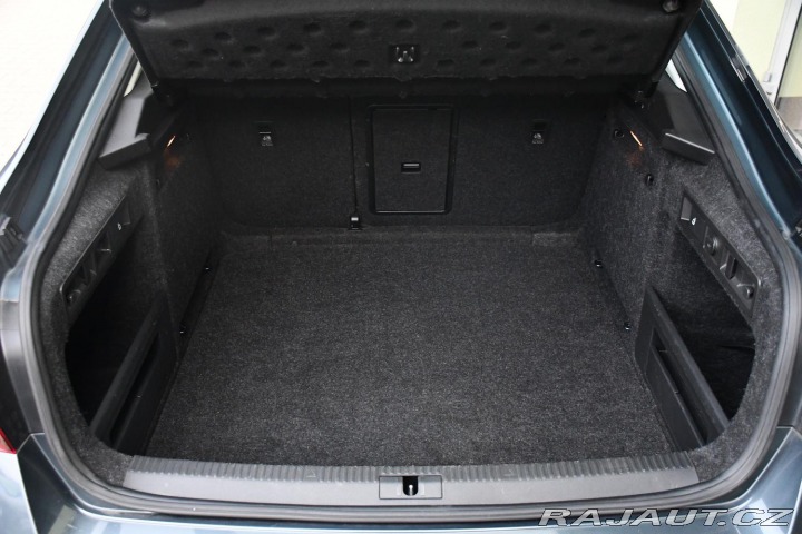 Škoda Superb 2.0TDi DSG REZERVACE 2019