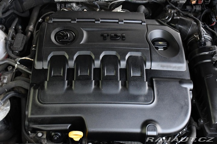 Škoda Superb 2.0TDi CARPLAY ČR 2019