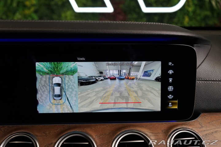 Mercedes-Benz E 400d*4M*360*NEZ.TOP*ŠÍBR* 2020